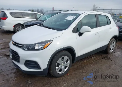 2018 Chevrolet Trax Ls z USA, uszkodzony, nr VIN 3GNCJKSB3JL341392